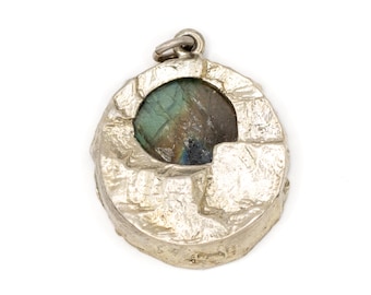 Vintage Brutalist Silver Pendant with Spectrolite: 1970s Finnish Modernist Labradorite Jewelry