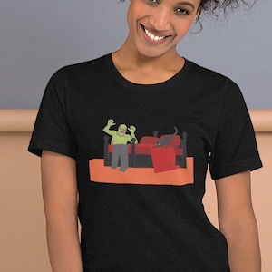 Horror Tee, Monster under the bed Unisex t-shirt, Men&#39;s creature from the black lagoon short sleeve shirt, Women&#39;s scared cat top