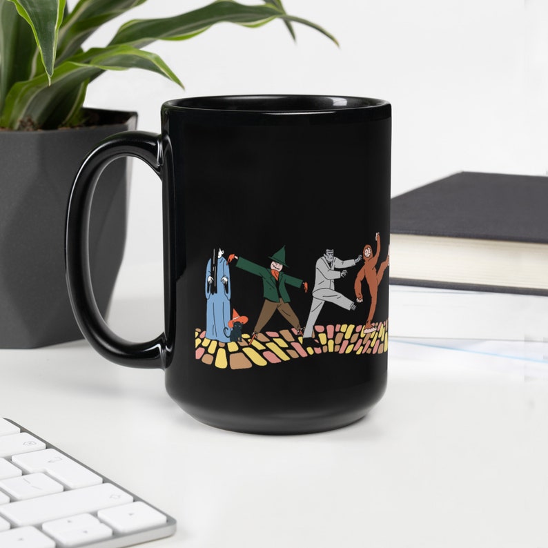 Horror in Oz Black Glossy Mug, Wonderful Wizard of Oz characters trick or treat in horror costumes, Emerald City is a haunted house image 4