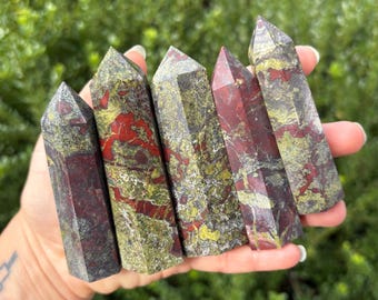 Drakenbloed jaspis kristallen torens
