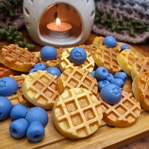 Blueberry Pecan Waffle Wax Melts: Sweet Bakery Scent, Cozy Home Fragrance