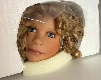 Monika Levenig Masterpiece Doll Aria, Full Vinyl Ball Jointed Doll