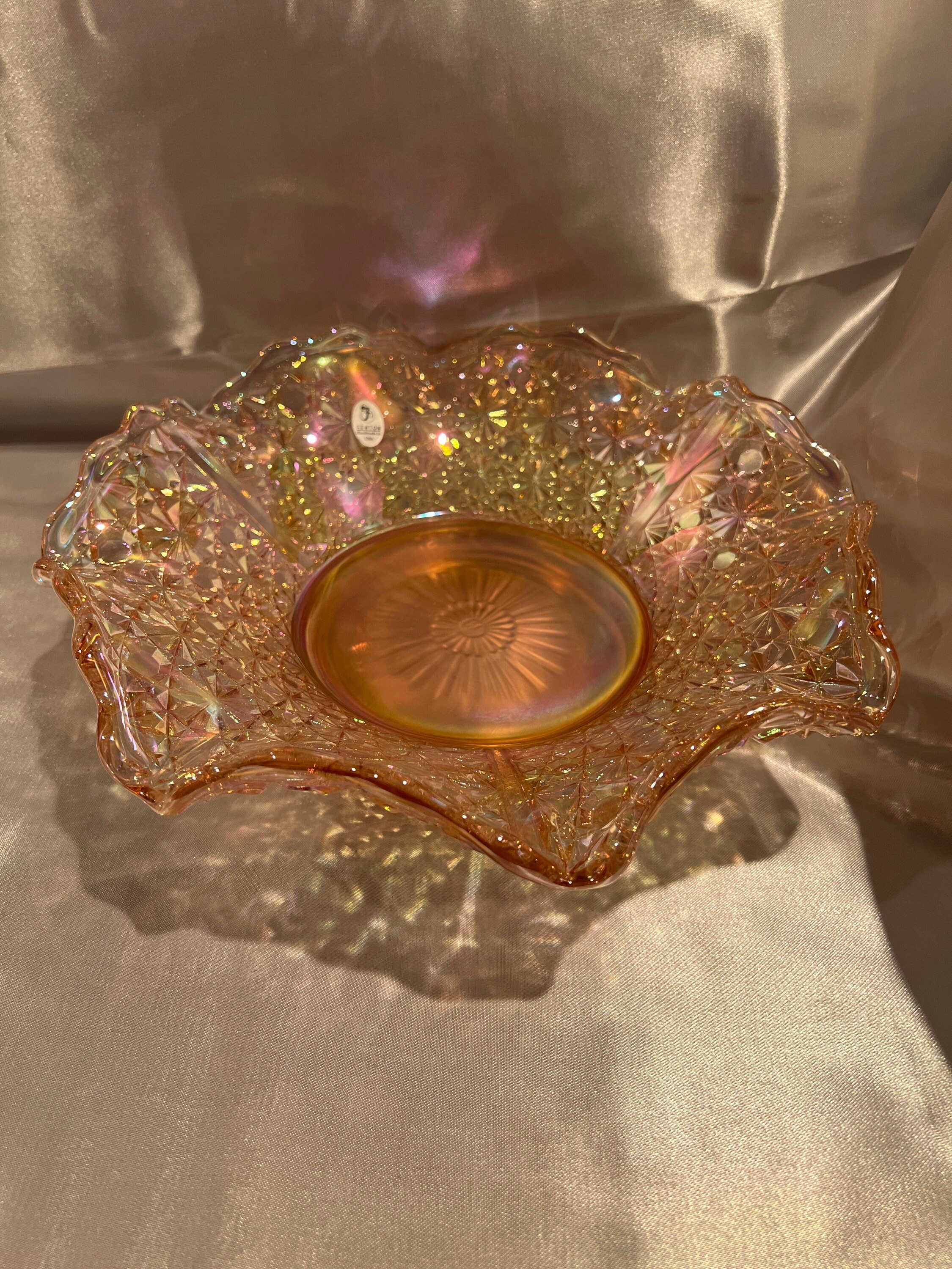 Fenton Daisy and Button Bowl - Etsy