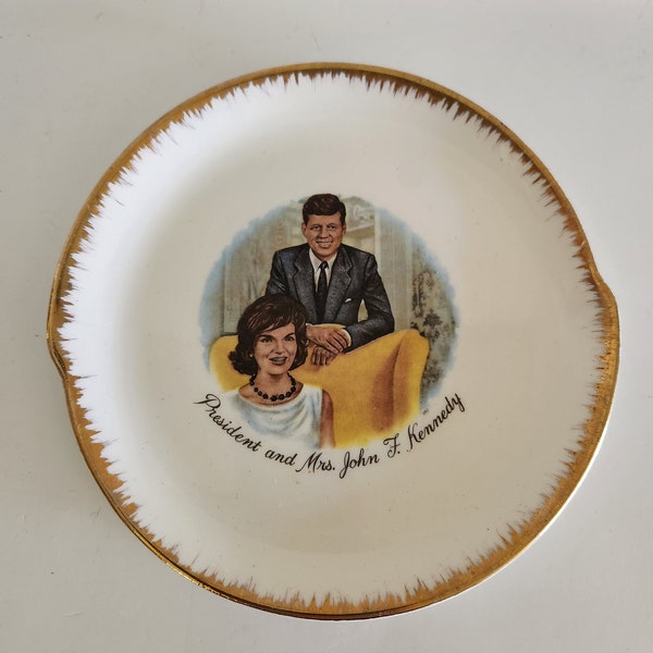 Vintage 35th President John F. Kennedy and Mrs. Jackie Kennedy Collectible Plate