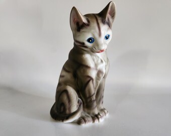Vintage Tabby Cat Kitten Ceramic Figurine