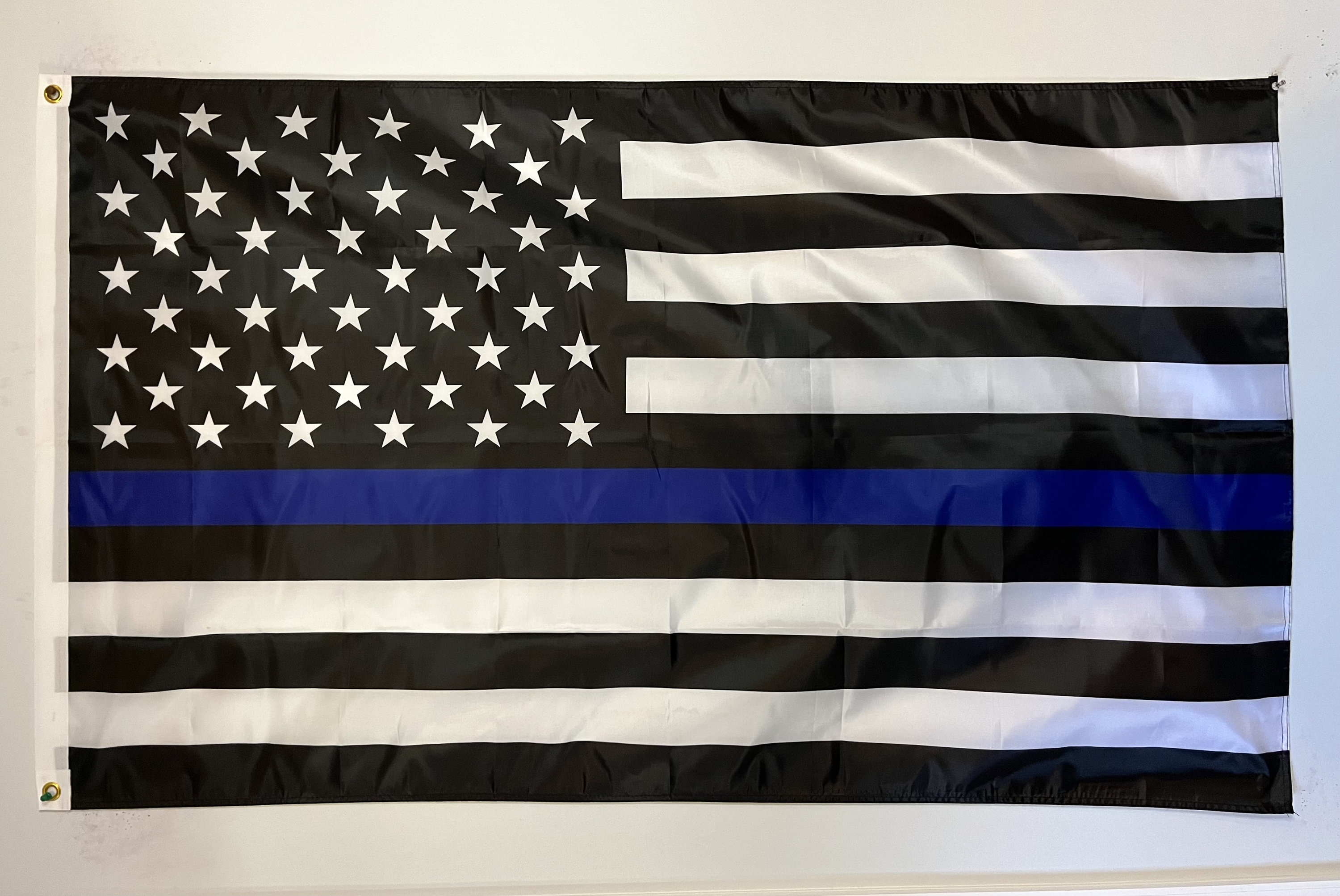 Blue Lives Matter Blechschild – Wanddeko Mit Dünner Blauer Linien Flagge, 30,5x20,3 Cm – Für Männerhöhle & Büro