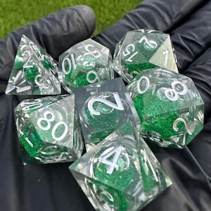 Green/Silver Liquid Core Dice, DnD Dice Set of 7, Sharp Edge Liquid Dice, dungeons and dragons, RPG Dice, Colored Resin Dice Set, DND Gifts