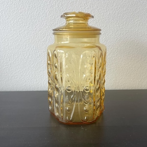 Vintage L.E. Smith Imperial Atterbury Scroll Harvest Gold Glass Canister // Lidded Jar // 9&quot; Tall // Six Sides // 1970s