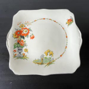Vintage 1930s Square Cake Plate // Myott Staffordshire England // Art Deco Floral Design
