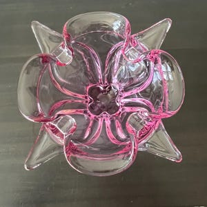 Viking Glass Epic Lilac Crimped Bowl // Pink Flower-Shaped 4-Foil Bowl