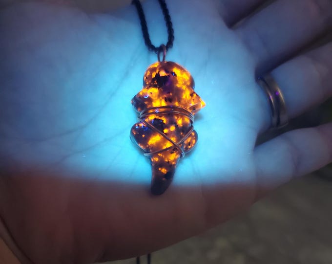 Carved Axolotl Necklace, Yooperlite, Glows Under UV Light, Copper ...