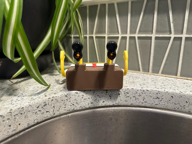 Bob The Sponge Holder | Decorative Sponge Holder | Self Draining Sponge Holder | Made in USA | Father & Son Company | 3d Printed
