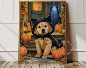 Könnte beinhalten: Ein gerahmter Kunstdruck, der einen Golden Retriever Welpen mit einer schwarzen Kapuze mit Katzenohren zeigt, der auf Holzstufen zwischen orangefarbenen Kürbissen und Laternen sitzt, vor einem dunklen Wald mit Vollmond.