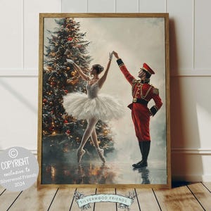 Puede incluir: Una bailarina en un tutú blanco baila con un soldado de juguete con uniforme rojo frente a un árbol de Navidad decorado. La imagen es una pintura.