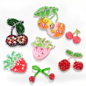 Toppa decorativa con perline di cristallo, ciliegia e fragola, perline multicolore per cappotti, magliette, costumi, giacche, maglioni