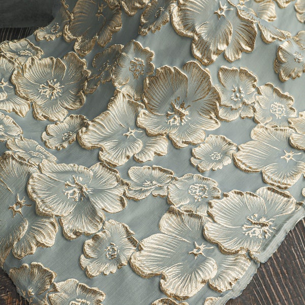 Tissu Jacquard brodé d'or vintage, tissu de brocart de polyester pour les tenues de robe de bal de Costume de Haute Couture, 1 yard