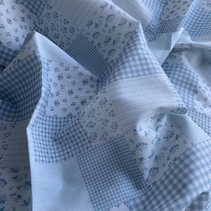 Unikat Blauer Patchwork Stoff, Blümen Baumwollstoff, Kariert Stoff, für Tischdecke, Hemd, Kleidung, Nachtwäsche, Rock