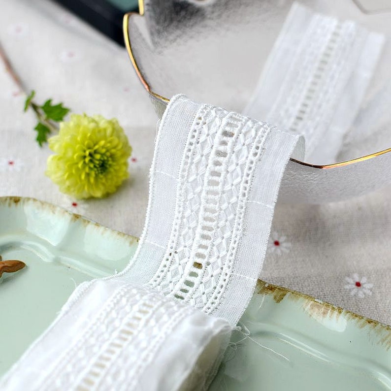 Embroidered Cotton Lace Trim, Narrow Floral Cotton Lace, Cotton Trim in off white, garment sewing trim Eyelets