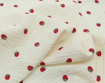 Double Gauze Fabric, 100% Cotton Fabric, Muslin Fabric, Printed Strawberry Fabric, Dot Fabric, Garment Fabric, Baby Fabric