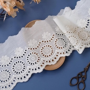 Beautiful beige cotton lace, eyelet flowers embroidered lace trim, scalloped cotton border trim, sold by the yard