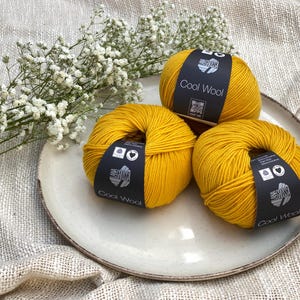 Lana Grossa Cool Wool 50g | Color 2005 golden yellow | Merino wool yarn for knitting and crocheting 119.00 EUR/kg