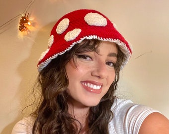 Crochet Mushroom Bucket Hat with Gills | SunshineStitchCo