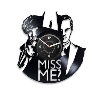Sherlock And Moriarty Vinyl Schallplatte Schwarze Wanduhr Detektiv GeschenkIdee Einzigartiges Wohnzimmer Deko Sherlock Holmes Urlaubsgeschenk für Lehrer