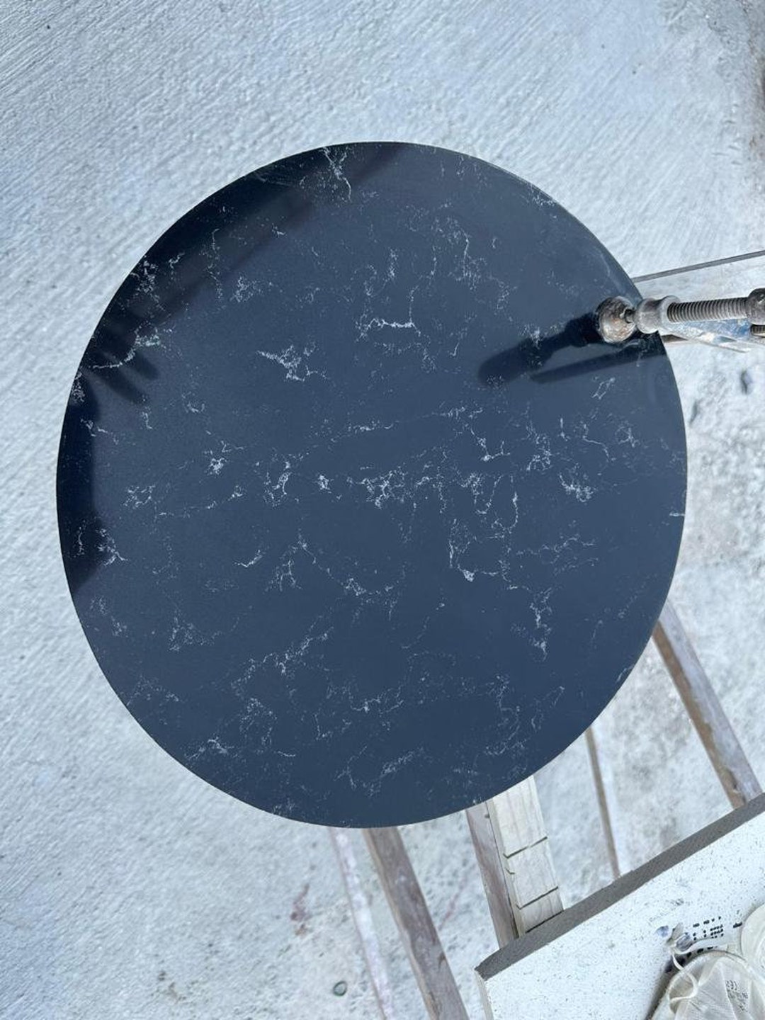 Custom Natural Quartz Round Table Tops, White Round Center Table Top