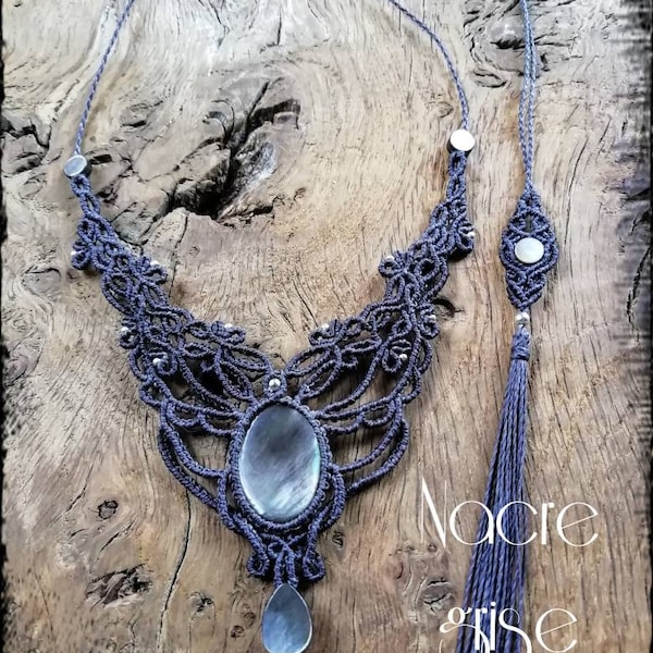 Collier bohème en micro-macramé et nacre grise naturelle