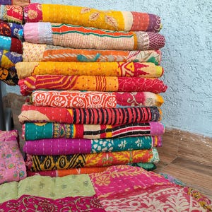 Wholesale Lot Of Indian Vintage Throw Patchwork kantha Quilt Handmade Cotton Bedspread Reversible Assorted Multicolor Blanket 85X55 Inch image 8