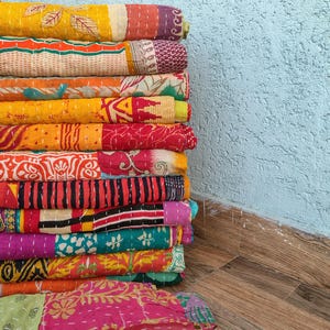 Wholesale Lot Of Indian Vintage Throw Patchwork kantha Quilt Handmade Cotton Bedspread Reversible Assorted Multicolor Blanket 85X55 Inch image 17