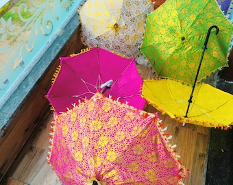 Wholesale Lot Indian Wedding Decorative Embroidered Umbrella Golden Silk Print Garden Decor Birthday Anniversary Party Sun Parasol Umbrellas
