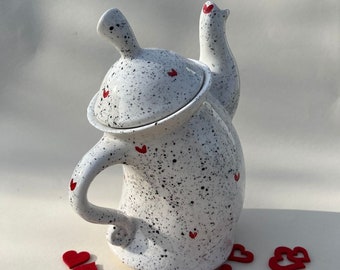 Ceramic Dancing Teapot / Teapot With Red Hears