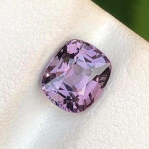 Lavender Purple Spinel Gemstone: 1.50 Carat Natural Burma Spinel