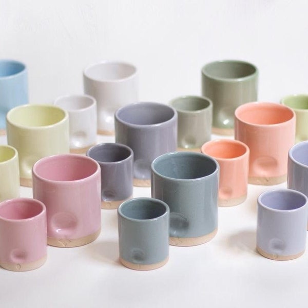 Ceramic shine pastel cave thumb mug