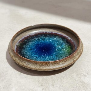 Ice Crackle Pattern Teapot Stand | Ceramic Tea Pot Rest with Glazed Crackle Finish