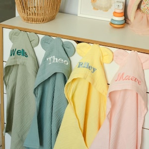 Personalized Baby Muslin Hooded Towel with Embroidered Name, Cute Ears – Soft Bath Towel for Newborns, Infants & Toddlers, Baby Gift