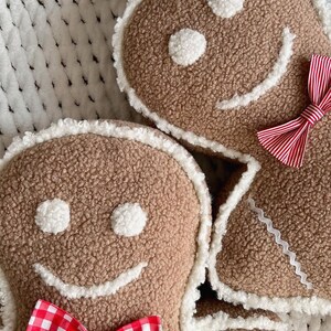 Gingerbread Man Pillow Doll,Christmas Decor Cartoon Gingerbread Man...