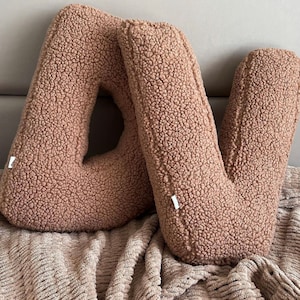 Almohada con forma de letra, almohada ABC, almohada personalizada con la letra M, decoración del alfabeto infantil, cojín personalizado, cojín con letras, cojín decorativo