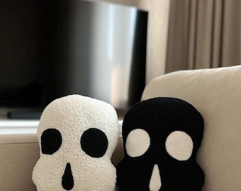 Sherpa Halloween Pillows – Cozy Skull Pumpkin Decorative Cushions for Fall Spooky Home Decor