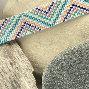 Talia woven bracelet made of Miyuki beads image 4