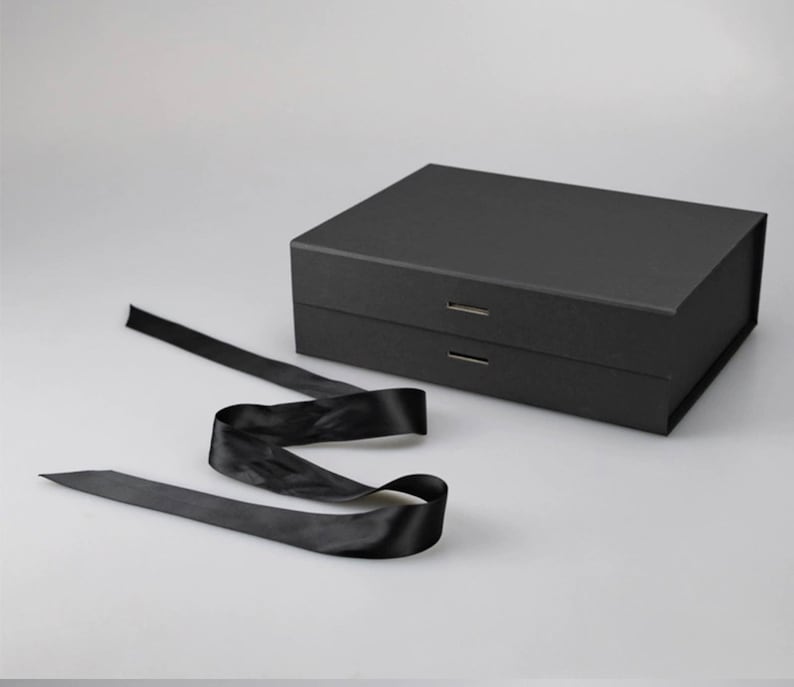 Luxury Gift Box|Magnetic Gift Box|Bridesmaid Maid of Honour gift box|Best man gift box|Personalised Name Box|Birthday Box|Groomsman Box