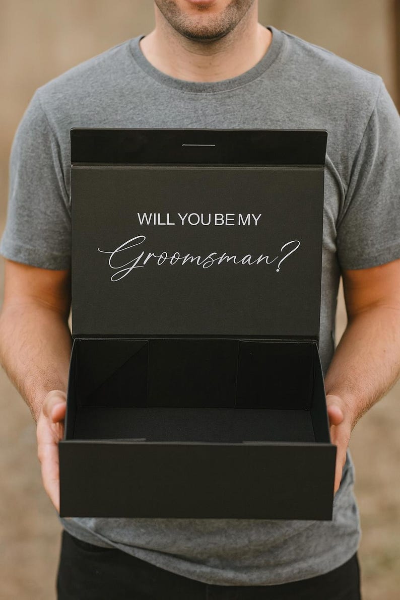 Luxury Gift Box|Magnetic Gift Box|Bridesmaid Maid of Honour gift box|Best man gift box|Personalised Name Box|Birthday Box|Groomsman Box image 1