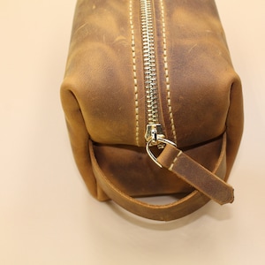 Leather dopp kit, Personalized toiletry bag