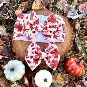 Gobble gobble turkey day hair bow, turkey day hair bow, turkey hair bow, thanksgiving hair bow, gobble gobble, baby hair bow, handmade bow