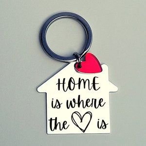 First home keychain, personalized keyfob for new home, custom engraving couples keyring, moving house gift image 3