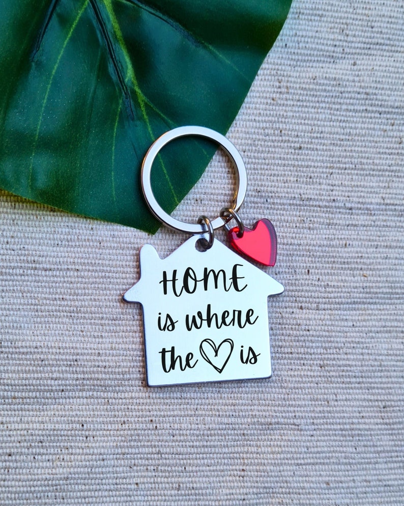 First home keychain, personalized keyfob for new home, custom engraving couples keyring, moving house gift image 2