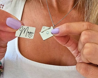 Regalo único para mamá - Collar con mensaje secreto, colgante de sobre personalizado - Regalo para el día de la madre