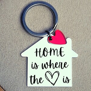 First home keychain, personalized keyfob for new home, custom engraving couples keyring, moving house gift image 5