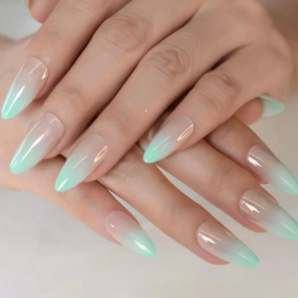 Light Green Stiletto-Almond Pointed Press on Nails/Long Press on Nails/24 Pcs Artificial Nails